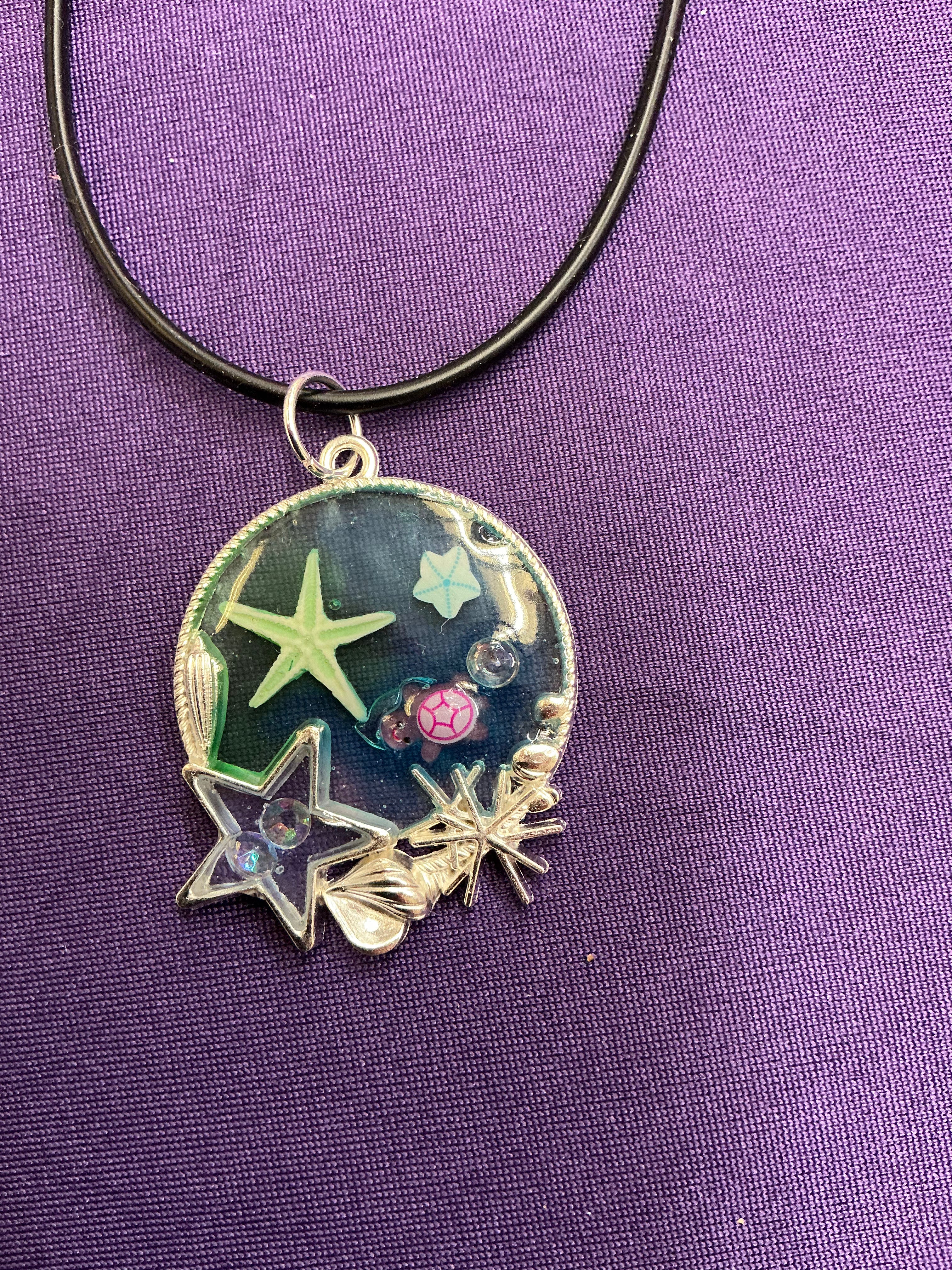 Giant Star Bezel Necklace