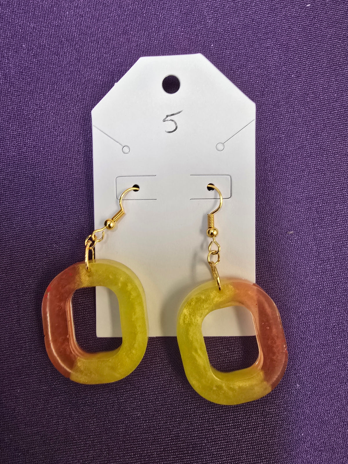 Ear rings